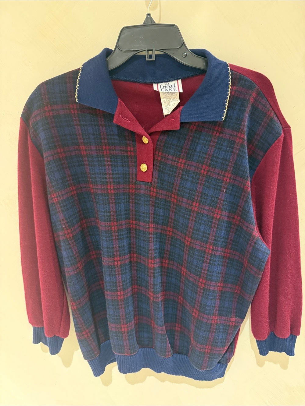 Vintage Women's Burgundy and Navy Plaid V-Neck Sweater
